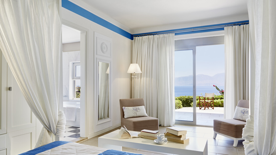 Pleiades Luxurious Villas
